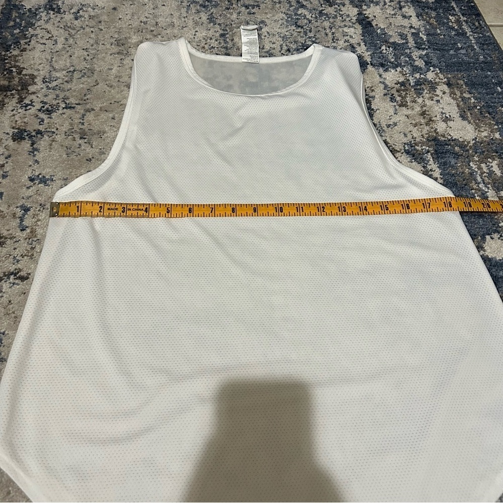 Fabletics White Mesh Muscle Tank Size Large - Picture 7 of 9
